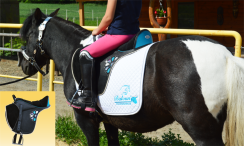 Černé kožené mini sedlo Baloun určeno pro děti do 25kg