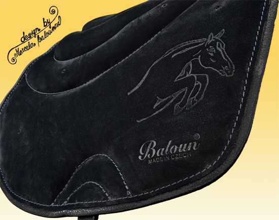 Fully gelled riding pad Baloun® - black velour leather with black hem