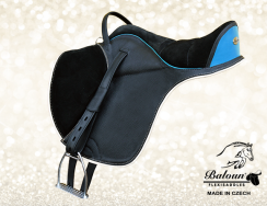 Baloun® mini sedlo pro děti. Černá kůže s tyrkysovou paspulkou a zadní rozsochou - model 6